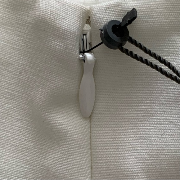 Vince Camuto Ivory Linen Slacks - Picture 3 of 11